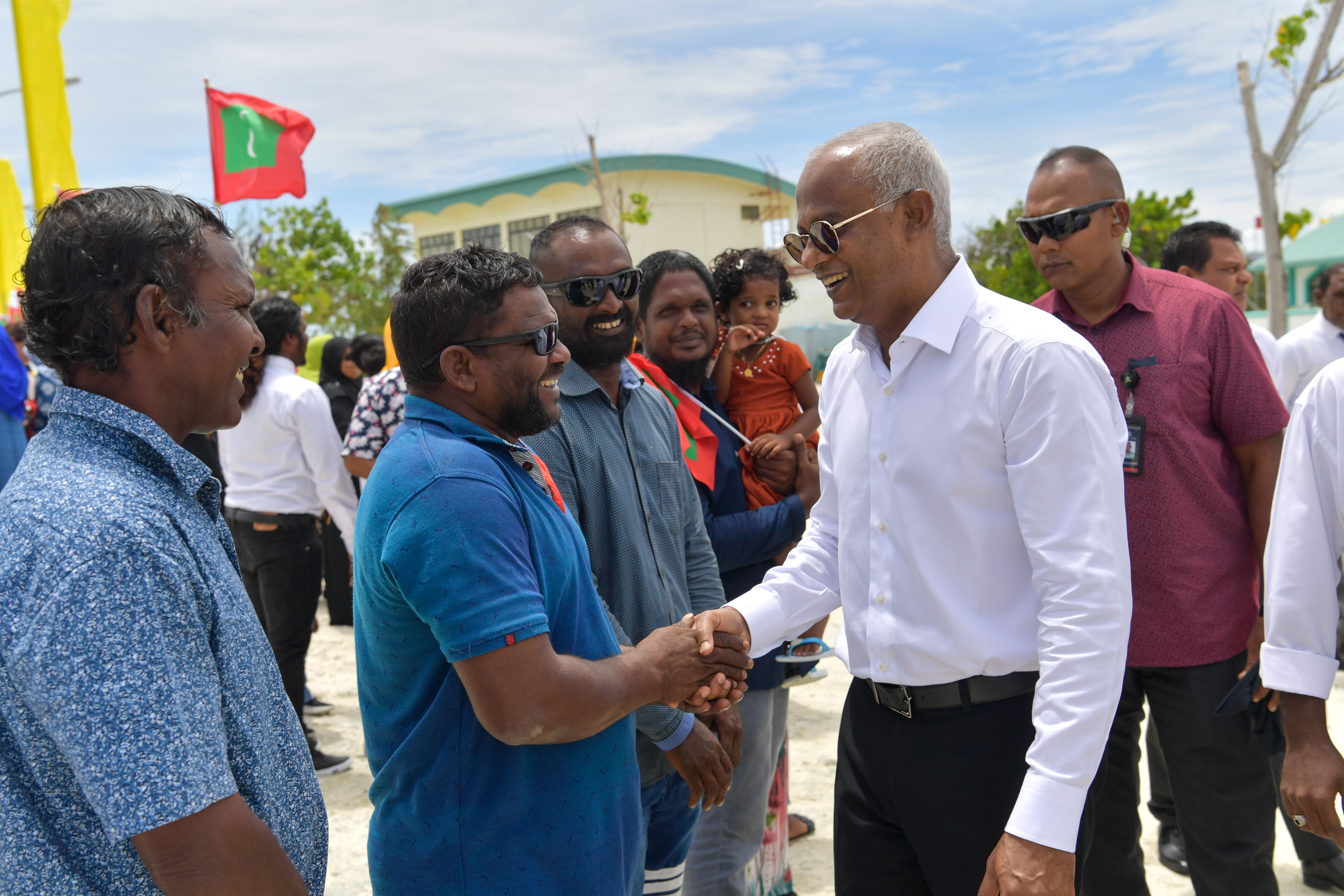 ރައީސުލްޖުމްހޫރިއްޔާ އިބްރާހީމް މުޙައްމަދު ޞާލިޙް ރަސްމީ ދަތުރުފުޅެއްގައި 27 އޯގަސްޓް 2022 ވަން ދުވަހު މ. މަޑުއްވަރިއަށް ޒިޔާރަތްކުރެއްވުން. 